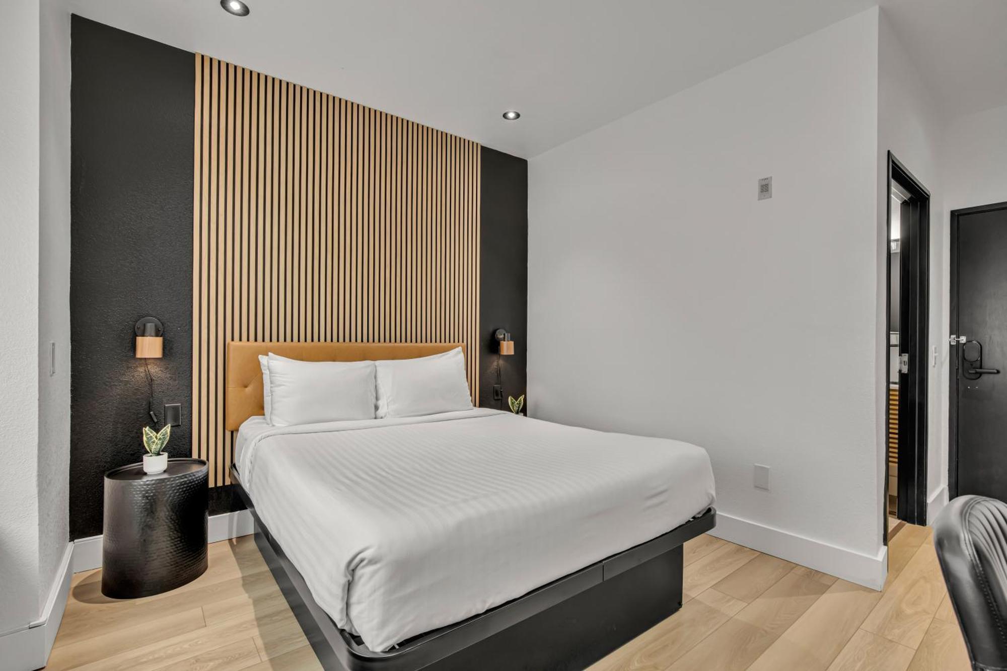 The Block Hotel